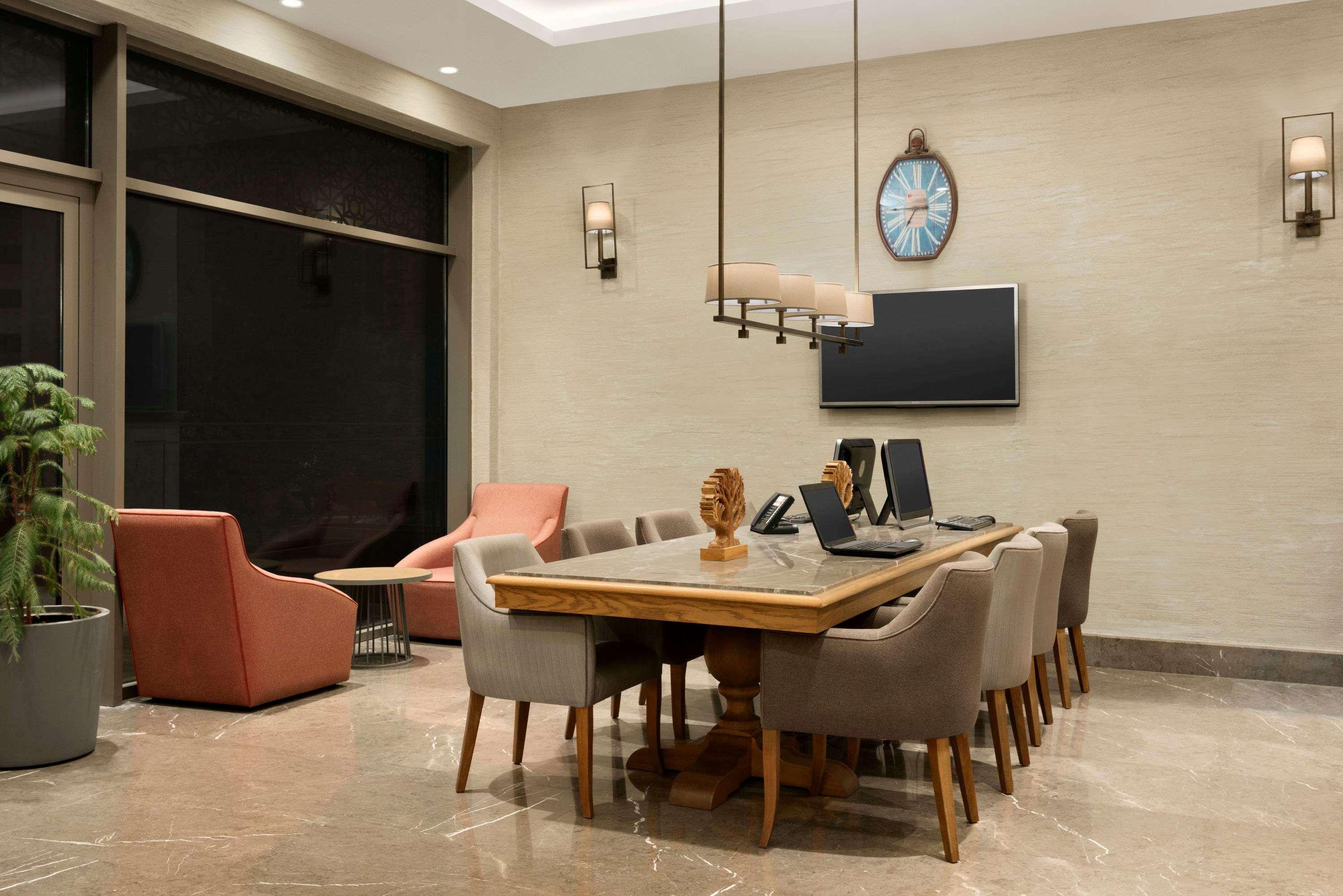 Ramada Hotel & Suites Адана Экстерьер фото