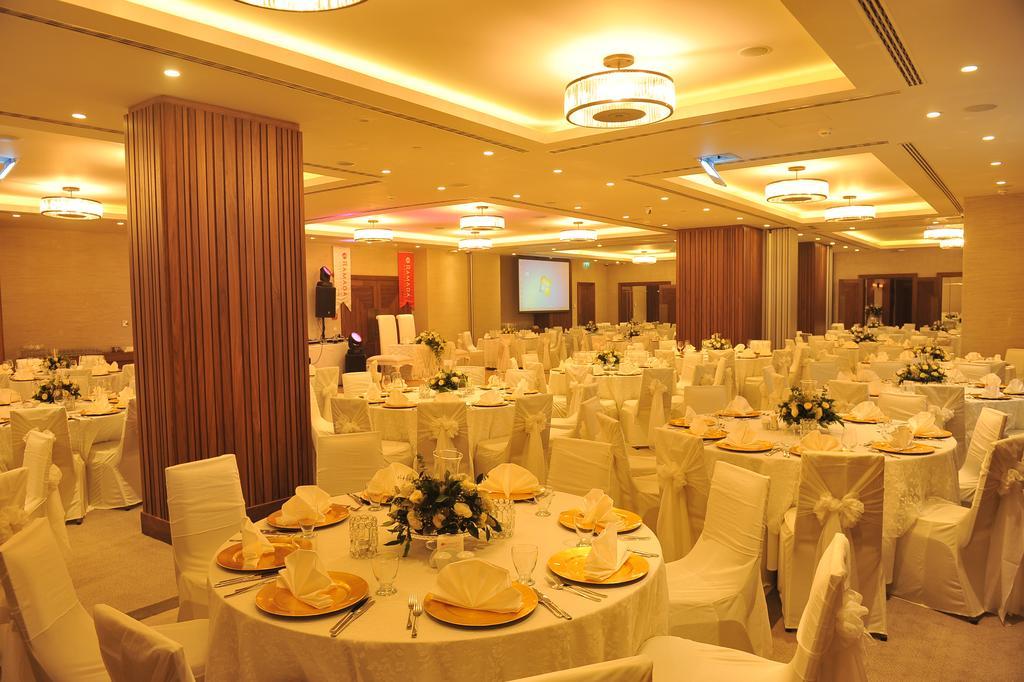 Ramada Hotel & Suites Адана Экстерьер фото
