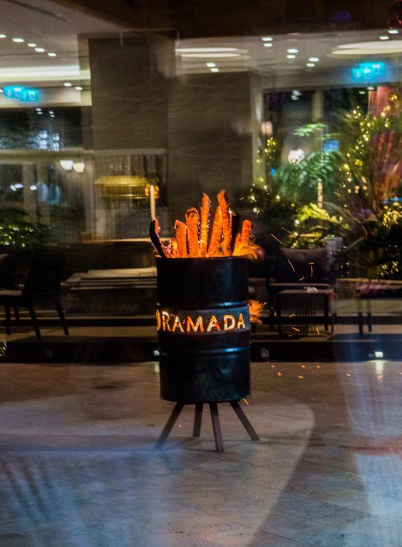 Ramada Hotel & Suites Адана Экстерьер фото